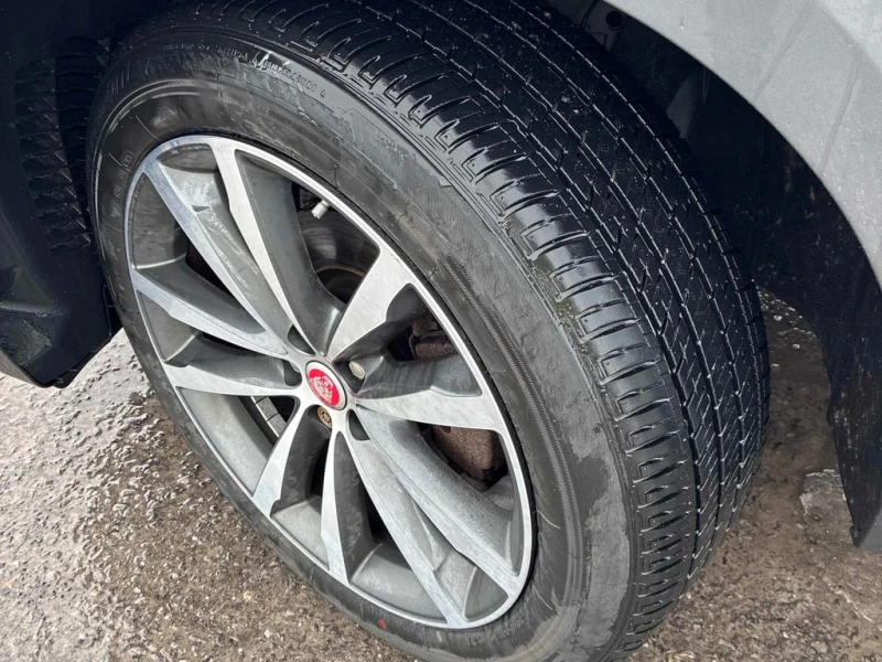 Jaguar F-PACE * Prestige * CARFAX * ЦЕНА ДО БГ, снимка 7 - Автомобили и джипове - 53063257