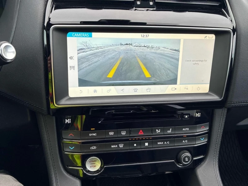 Jaguar F-PACE * Prestige * CARFAX * ЦЕНА ДО БГ, снимка 13 - Автомобили и джипове - 53063257