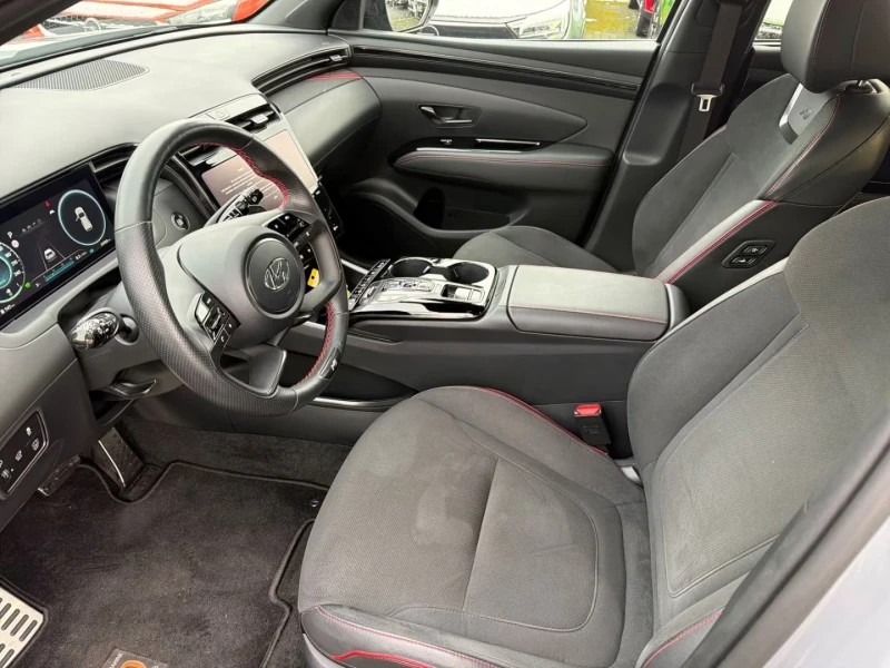 Hyundai Tucson 2.4HEV/230HP/N-LINE/360/4X4/NAVI/LED/ACC/883v, снимка 8 - Автомобили и джипове - 53244082