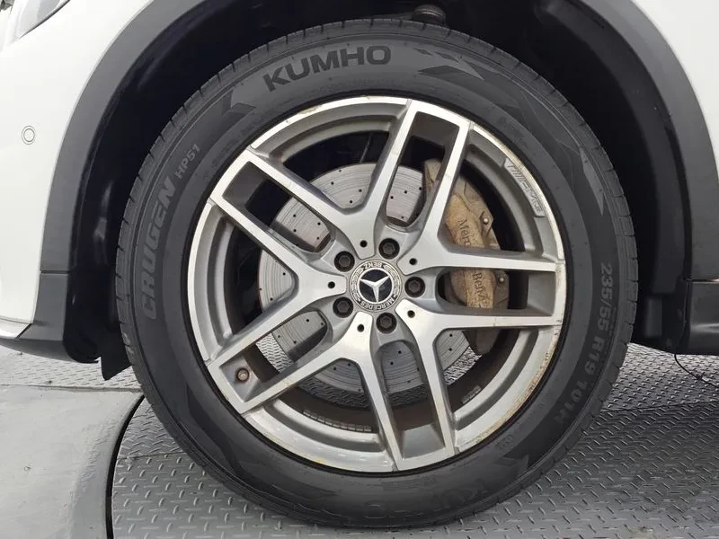 Mercedes-Benz GLC 220 4MATIC - САМО 30% АВАНС, снимка 5 - Автомобили и джипове - 56005609