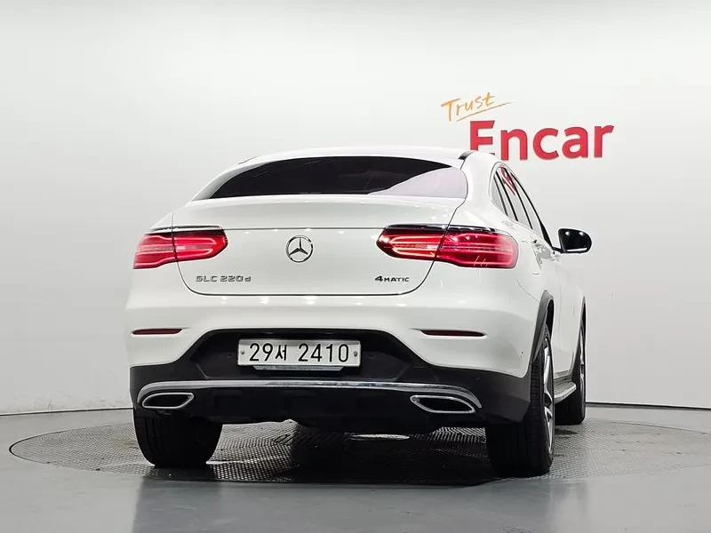 Mercedes-Benz GLC 220 4MATIC - САМО 30% АВАНС, снимка 4 - Автомобили и джипове - 56005609