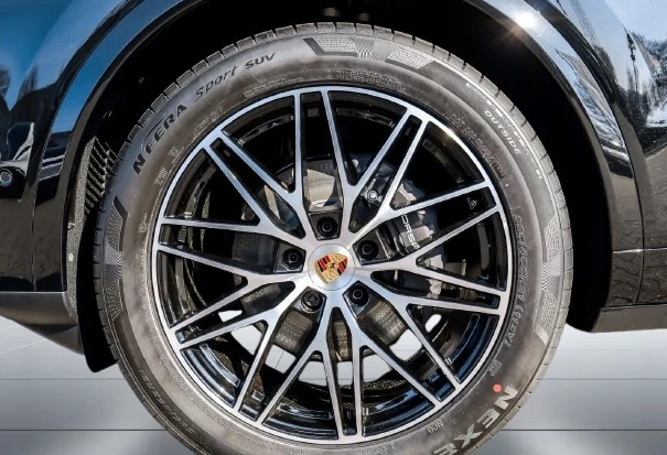 Porsche Cayenne = NEW = Black Pack Гаранция, снимка 5 - Автомобили и джипове - 56294788