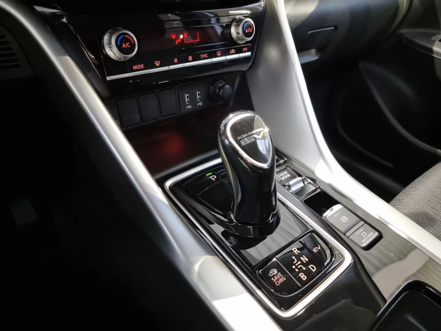 Mitsubishi Eclipse Cross 2.4PHEV/188HP/4WD/CAM/NAVI/KLESS/LED/L.ASSIST/658g | Mobile.bg � ����������� 12