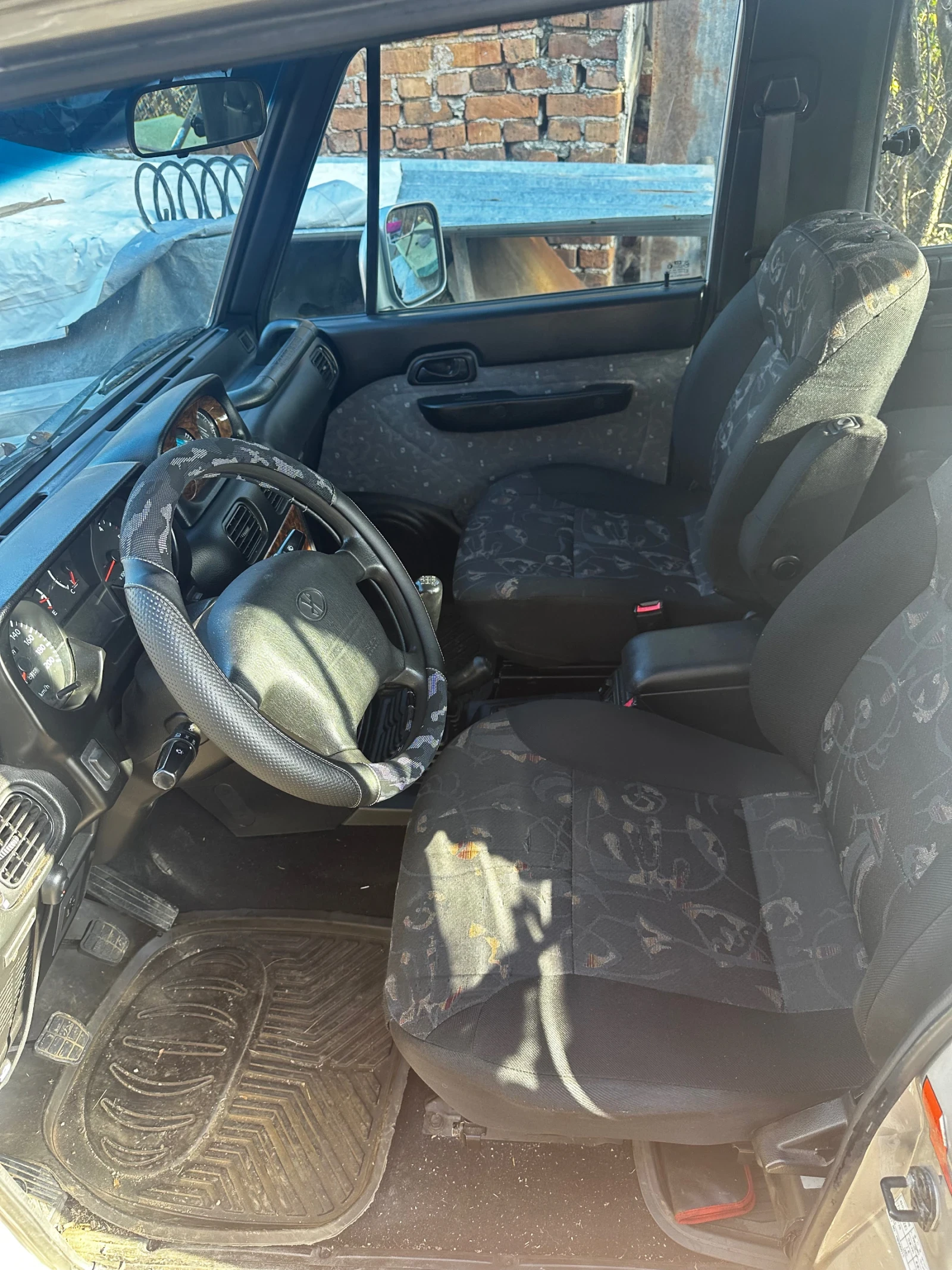 Hyundai Galloper  - изображение 7