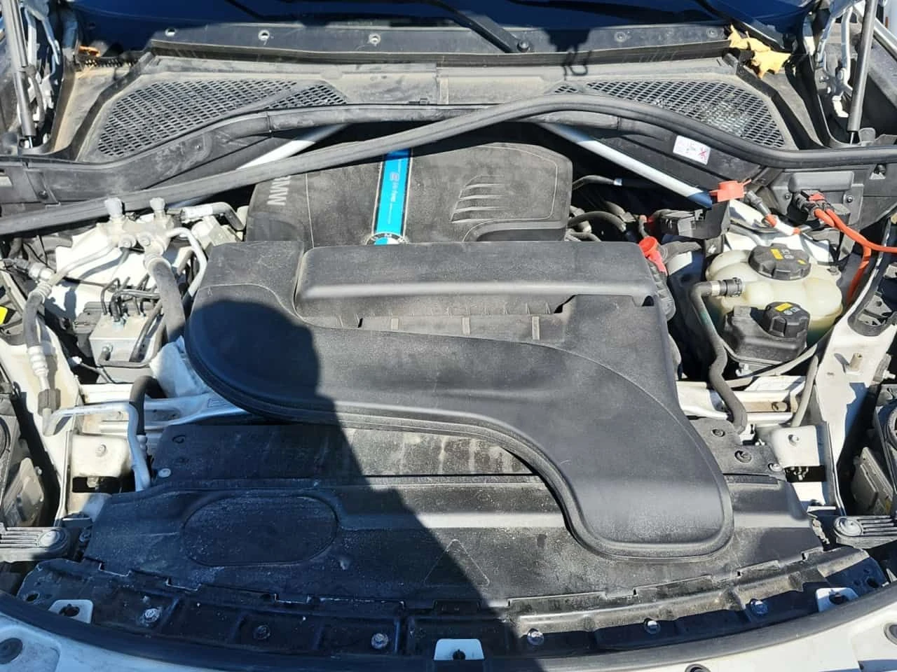 BMW X5 XDRIVE40E| PANORAMA| KEYLESS GO| CARFAX| , снимка 17 - Автомобили и джипове - 54084843