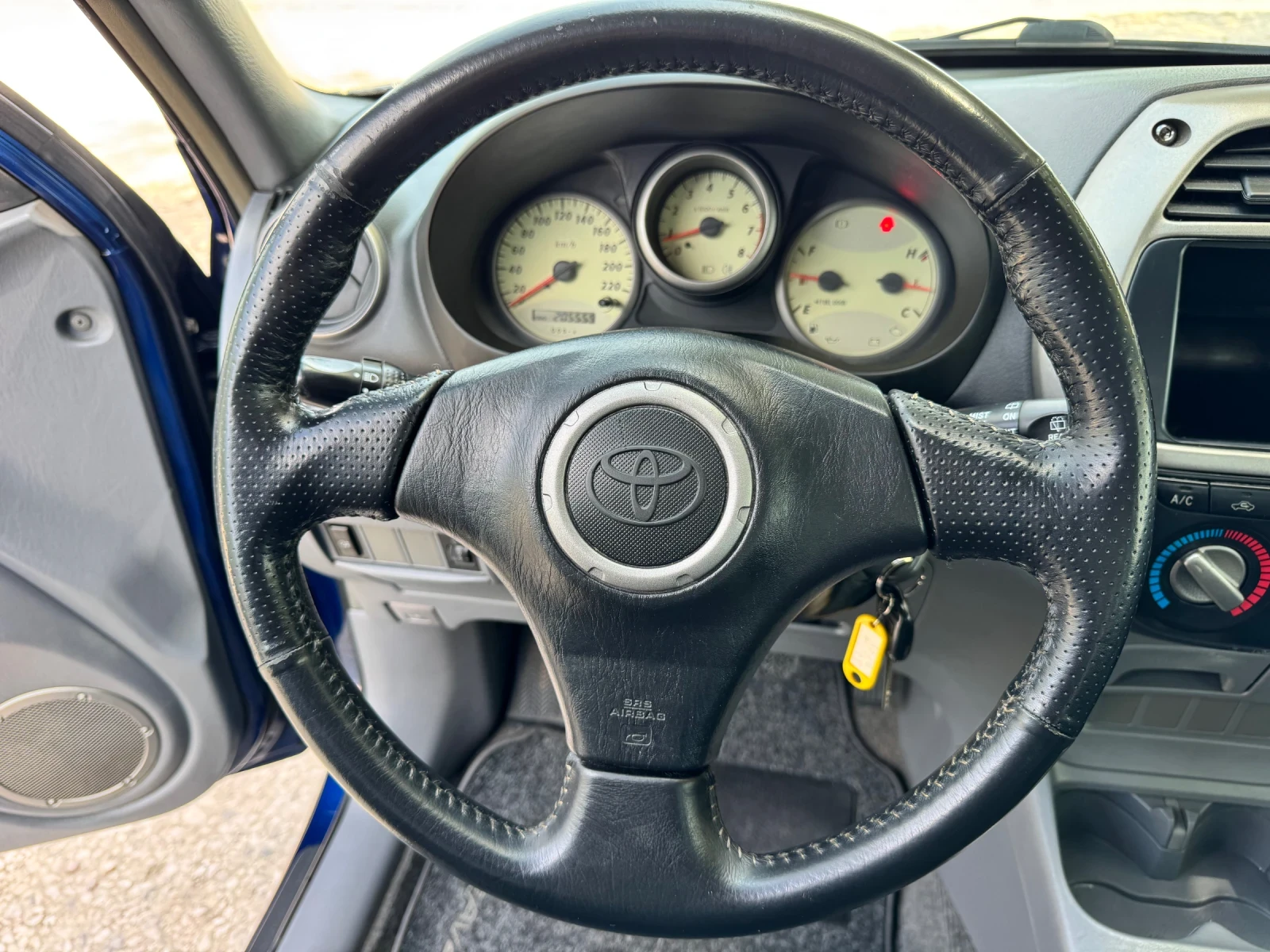 Toyota Rav4 4х4, снимка 9 - Автомобили и джипове - 54356102