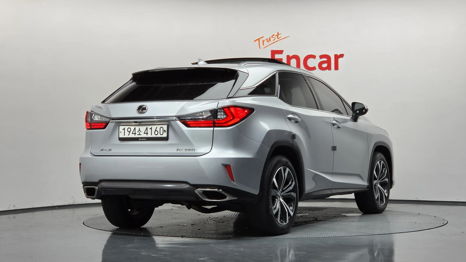 Lexus RX HUD* ЕЛ. БАГАЖНИК* BLIND SPOT* ЛЮК* КРАЙНА ЦЕНА, снимка 2 - Автомобили и джипове - 55496173
