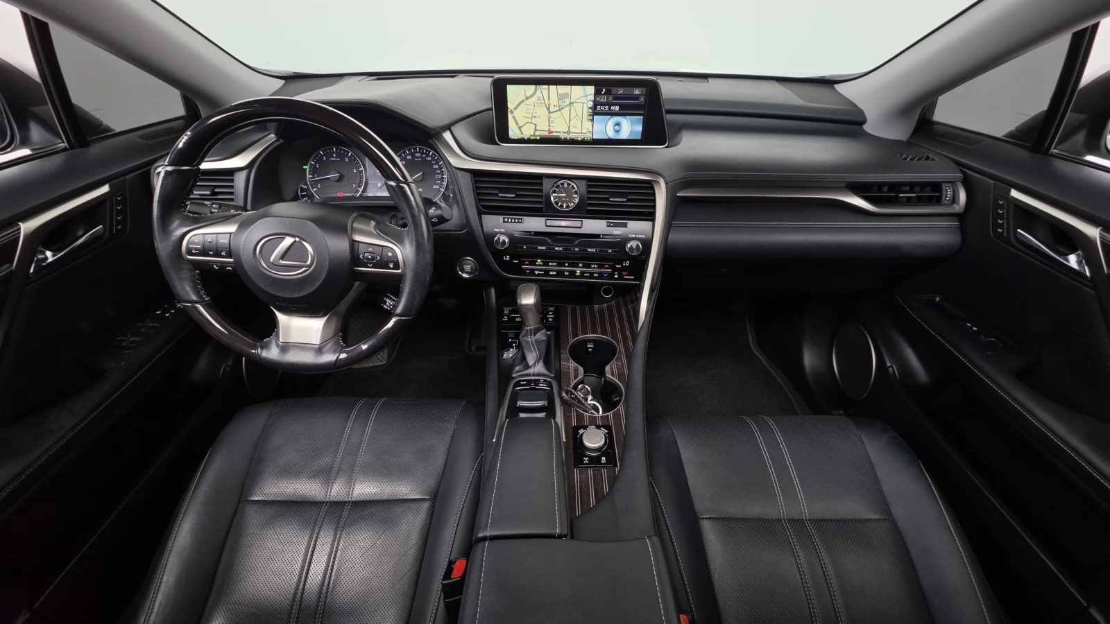 Lexus RX HUD* ЕЛ. БАГАЖНИК* BLIND SPOT* ЛЮК* КРАЙНА ЦЕНА, снимка 7 - Автомобили и джипове - 55496173