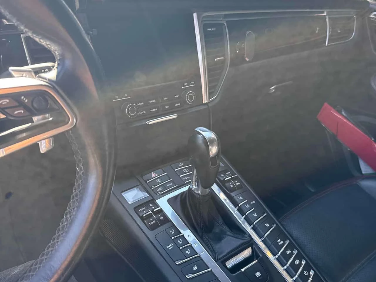 Porsche Macan * GTS * CARFAX * ОПЦИЯ ЗА ФИНАНСИРАНЕ , снимка 9 - Автомобили и джипове - 55504584