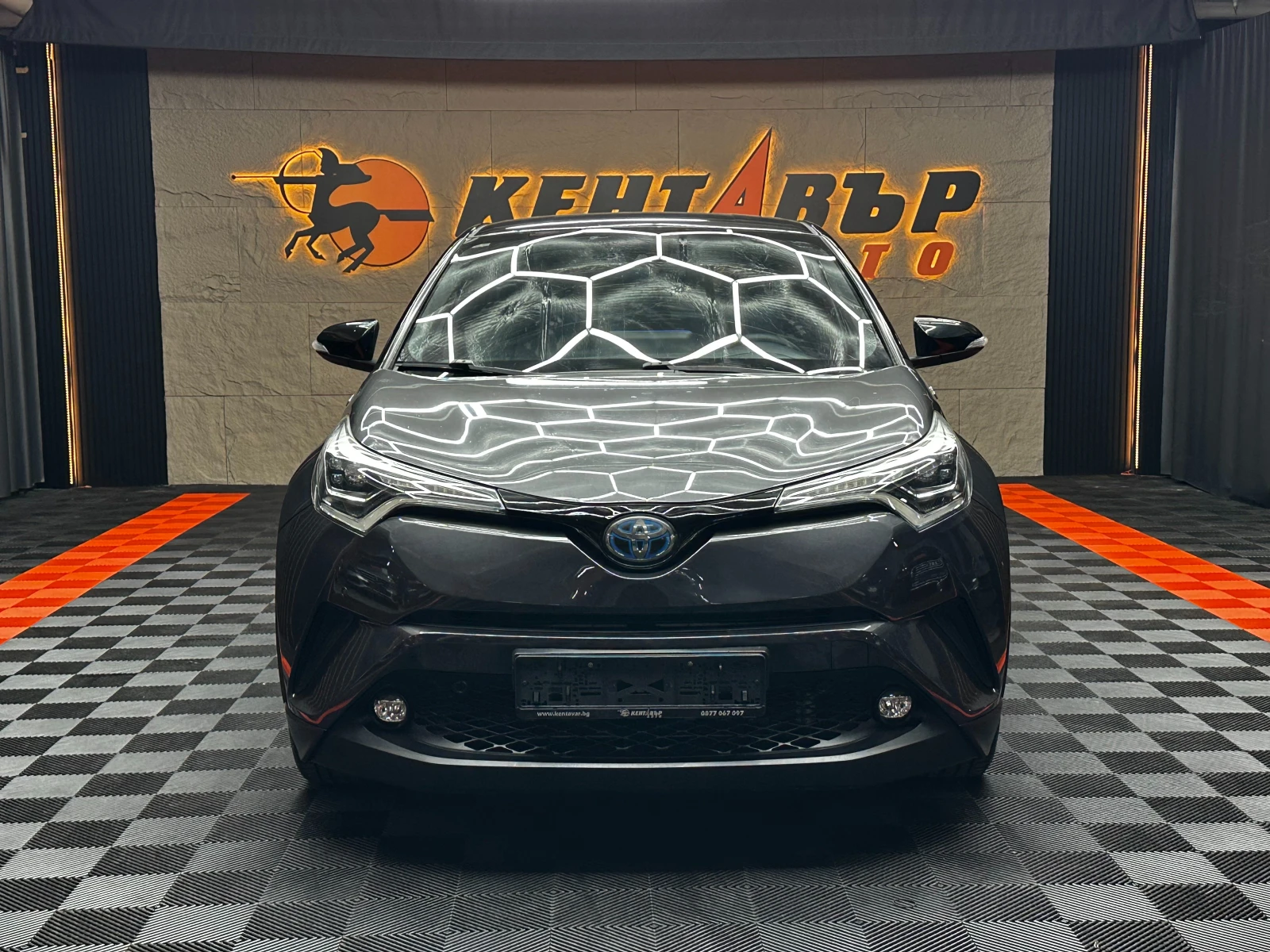 Toyota C-HR Hybrid/Кожа/Екстров/ГАРАНЦИЯ, снимка 2 - Автомобили и джипове - 55541606