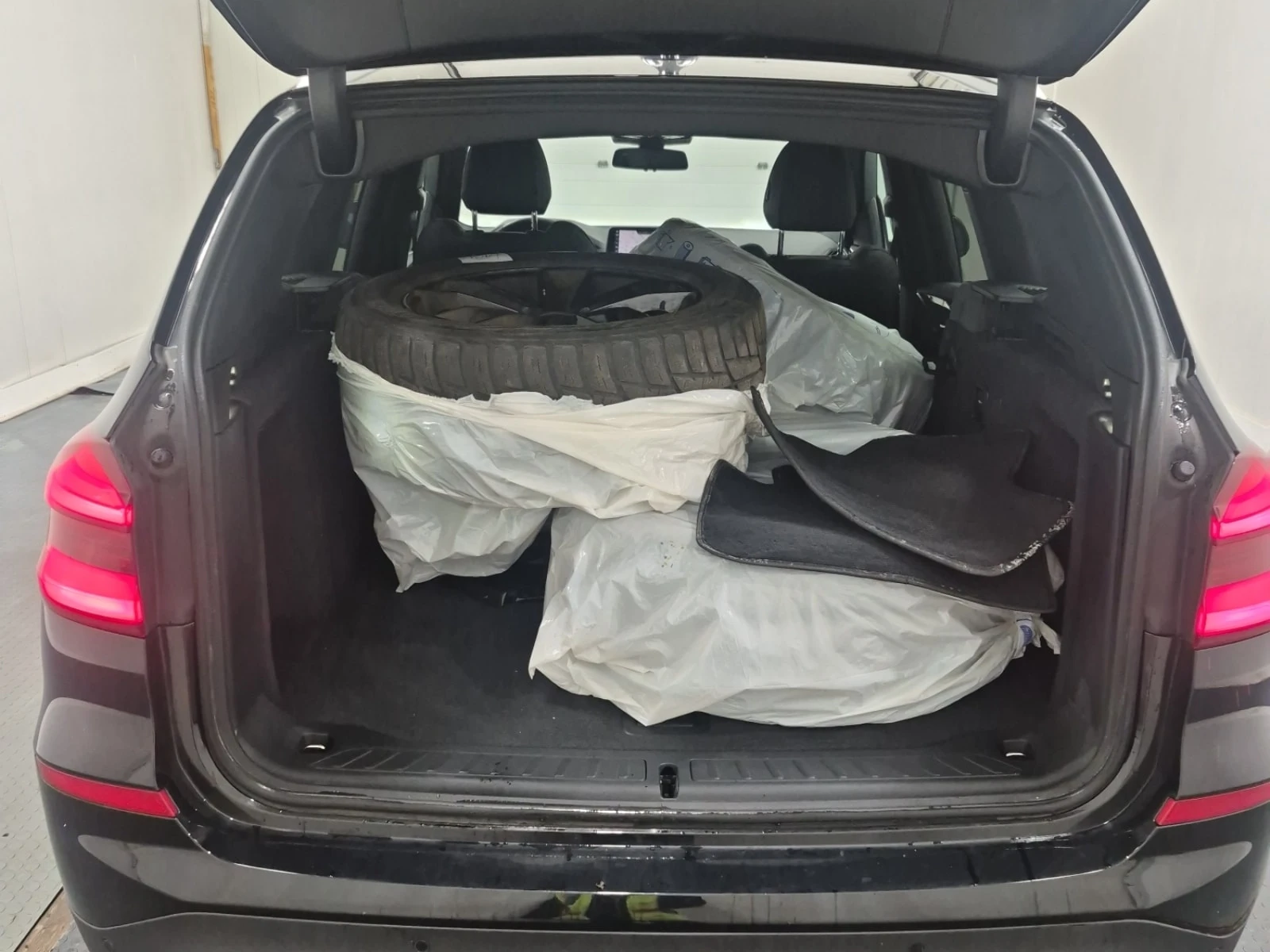 BMW X3 * XDRIVE30I * ПОДГРЕВ * Parking Distance Control, снимка 15 - Автомобили и джипове - 56133210
