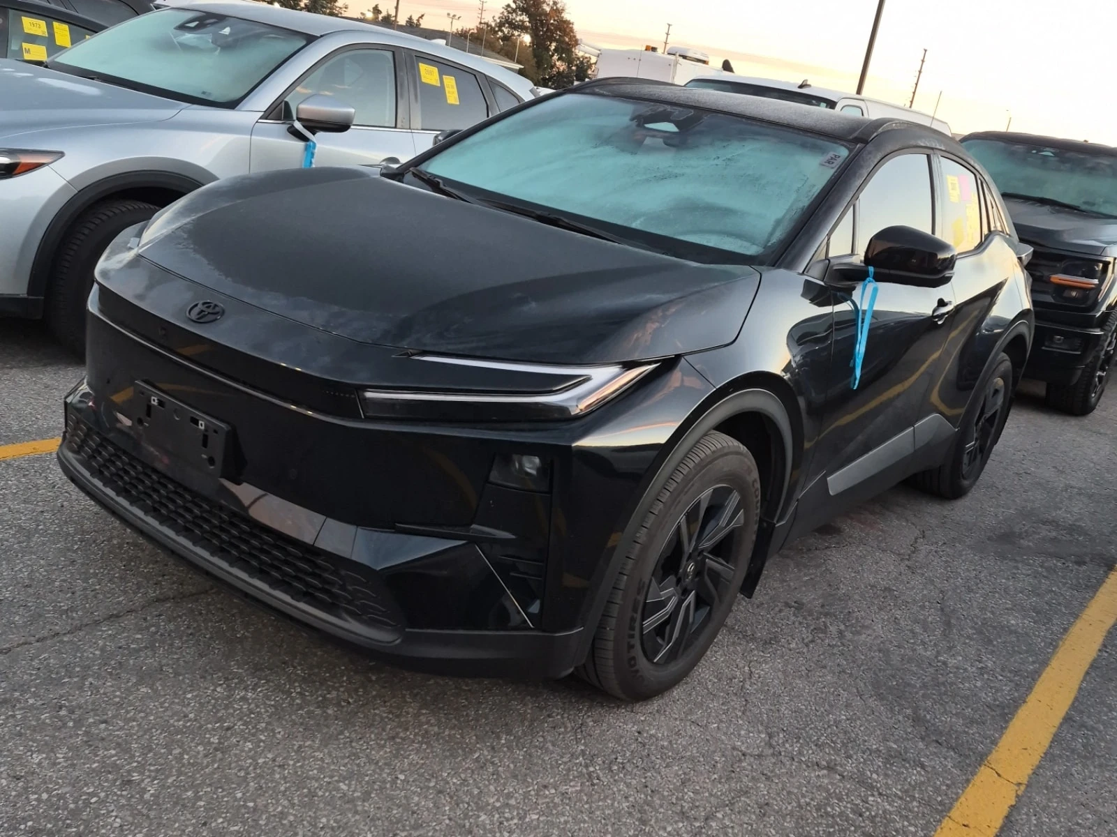 Toyota C-HR * Awd Xse * CARFAX * ��� ������������ ������ | Mobile.bg � ����������� 1
