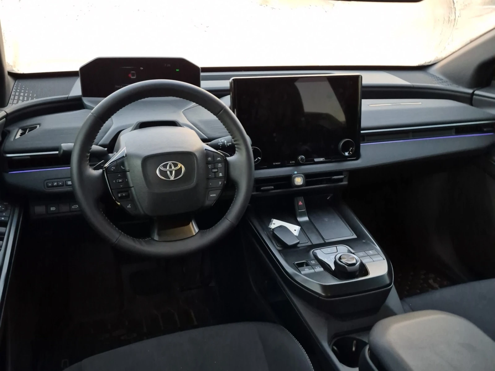 Toyota C-HR * Awd Xse * CARFAX * ��� ������������ ������ | Mobile.bg � ����������� 10