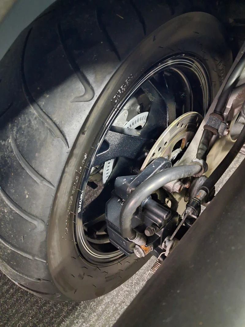 Suzuki Burgman 400i ABS Limited, снимка 9 - Мотоциклети и мототехника - 51991172