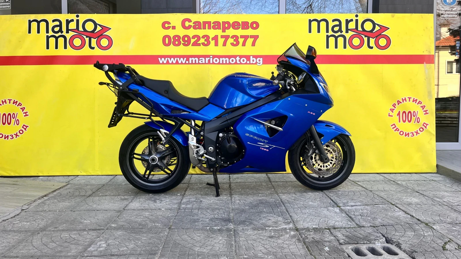 Triumph Sprint ST 1050