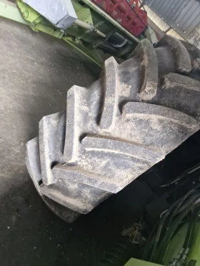 Комбайн Claas Dominator 208, снимка 2