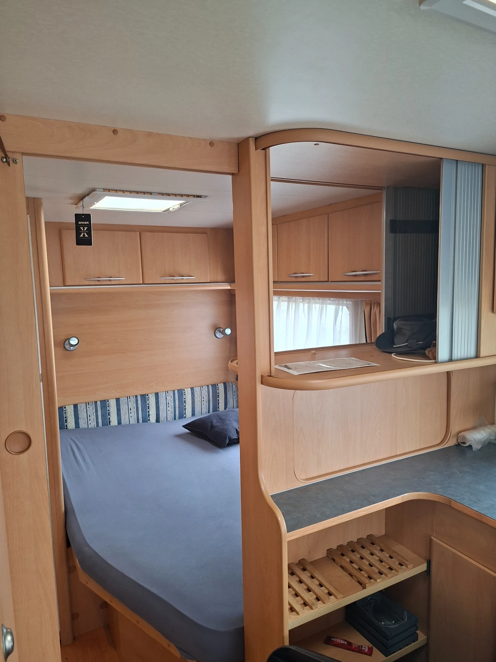 Каравана Adria Altea512, снимка 7 - Каравани и кемпери - 56246791