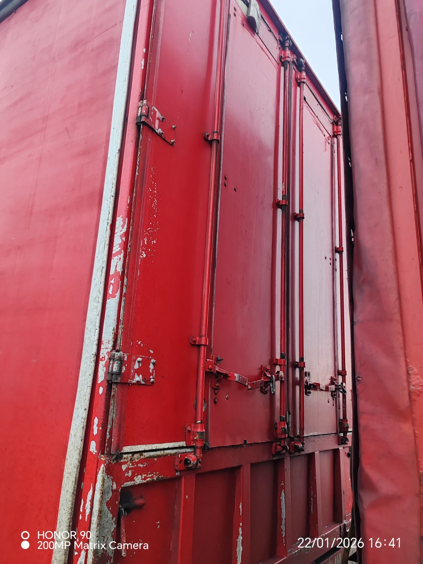 �� ������ LeciTrailer | Mobile.bg � ����������� 2