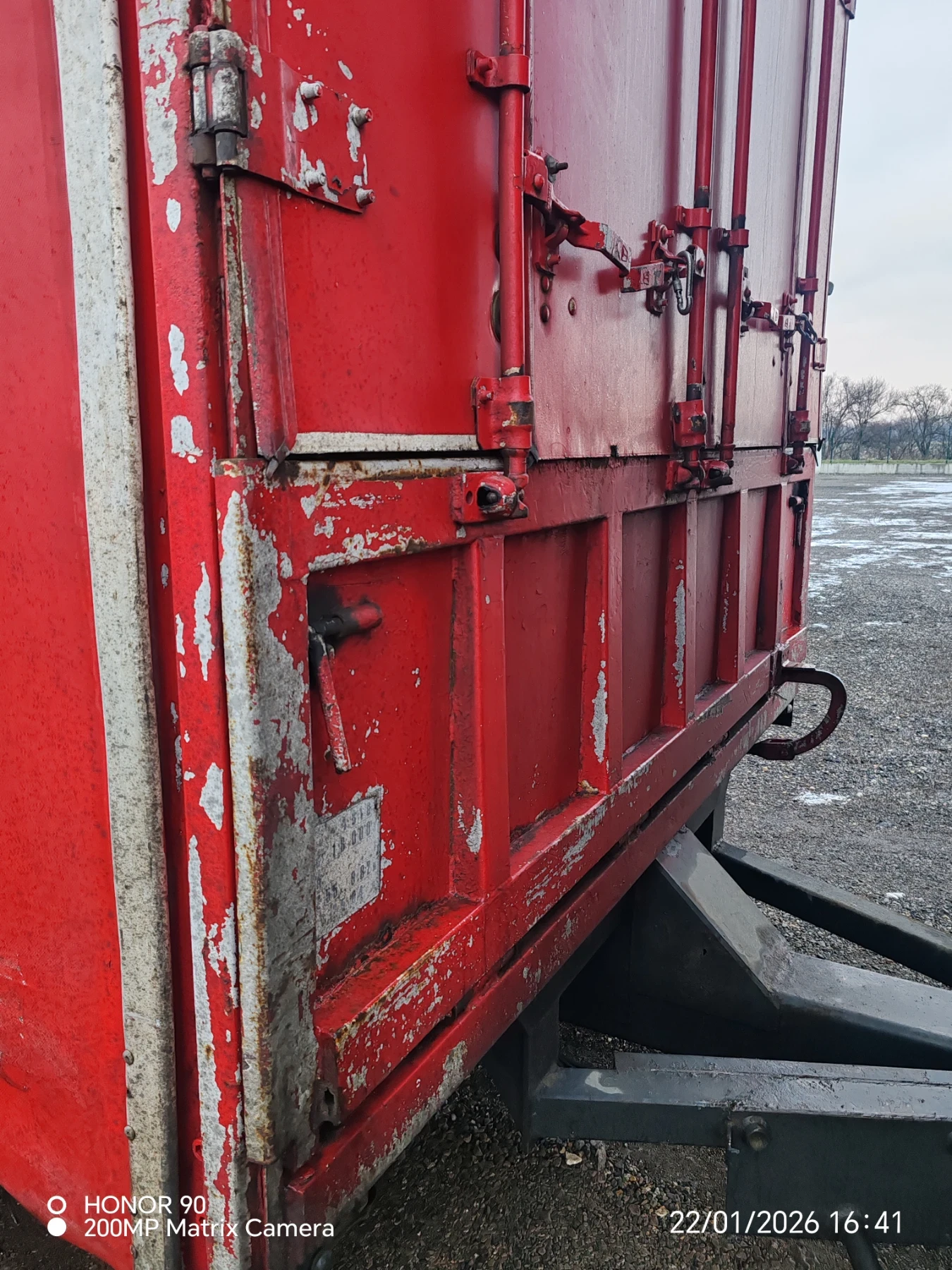 �� ������ LeciTrailer | Mobile.bg � ����������� 3