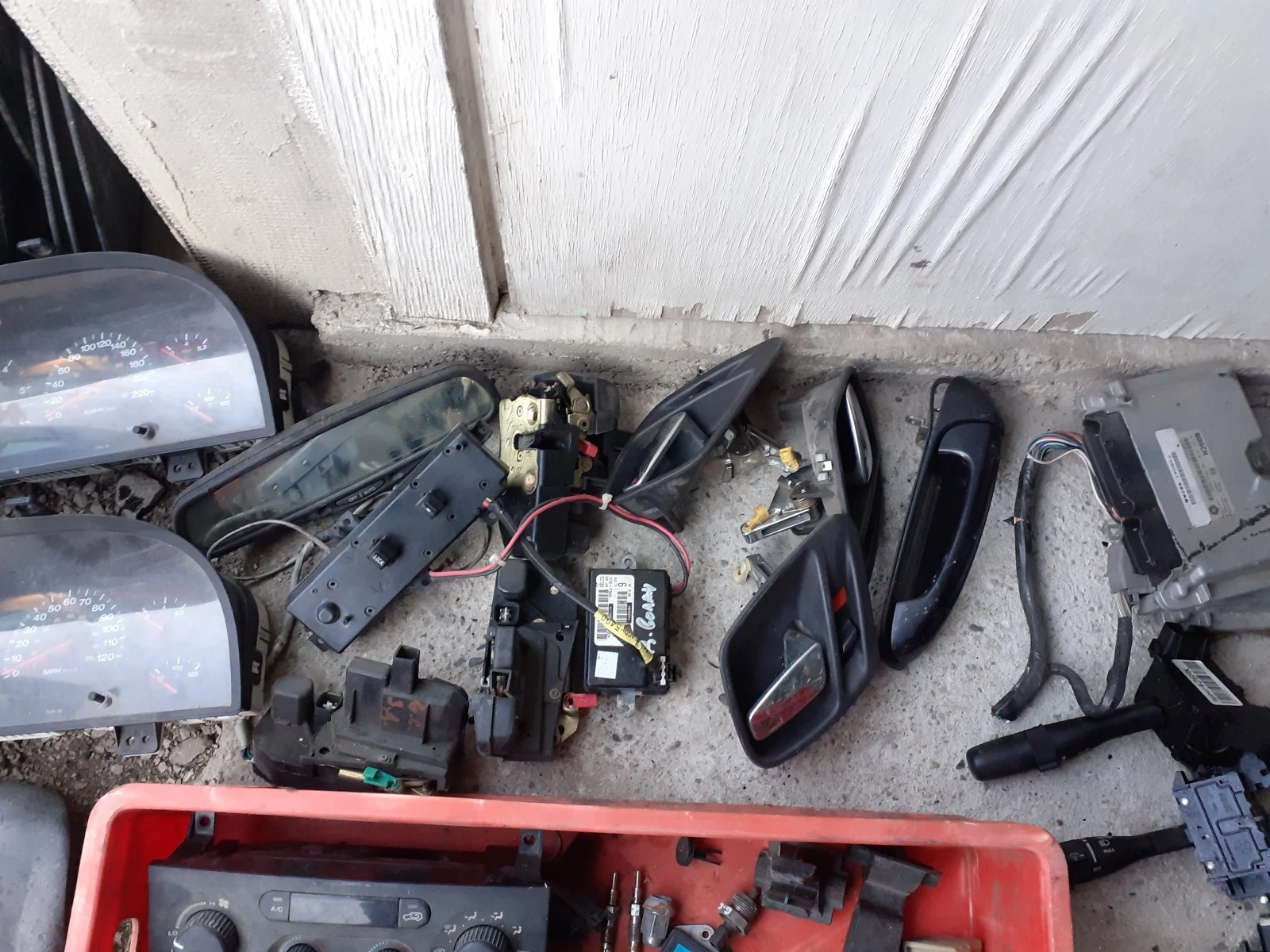     3.1 2000.  | Mobile.bg   10