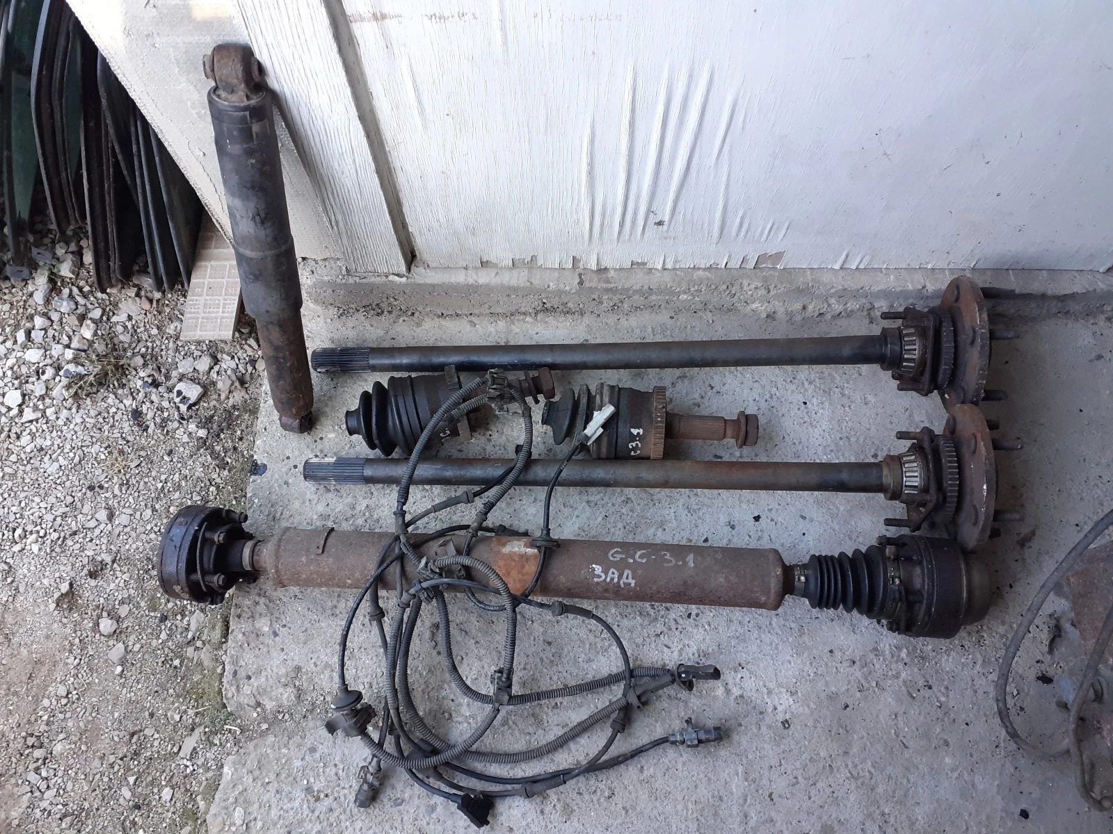     3.1 2000.  | Mobile.bg   16