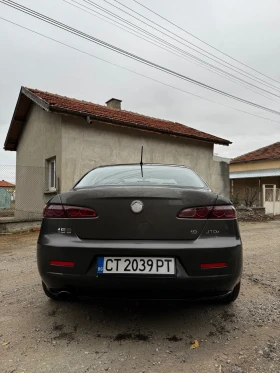 Alfa Romeo 159 1.9JTDm 150k.c - изображение 5