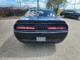 Dodge Challenger SXT Plus/+ ГУМИ/CARFAX/ФИНАНСИРАНЕ, снимка 4