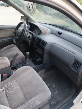 Mitsubishi Space wagon 4Х4, снимка 8