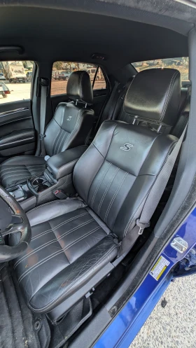 Chrysler 300c S RWD на ГАЗ, снимка 12