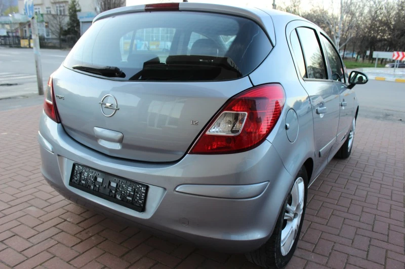 Opel Corsa 1.2 benz, 16V, снимка 5 - Автомобили и джипове - 40355327