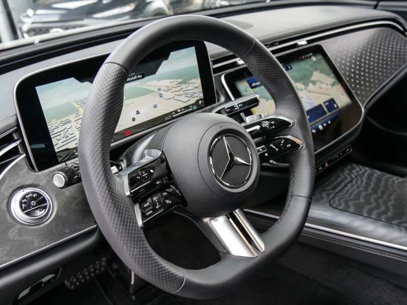 Mercedes-Benz E 300 e/AMG/NEW MODEL/PLUG-IN/DISTR/DIGITAL LIGHT/360/, снимка 6 - Автомобили и джипове - 45726832