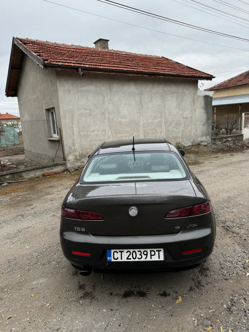 Alfa Romeo 159 1.9JTDm 150k.c, снимка 9 - Автомобили и джипове - 48643044