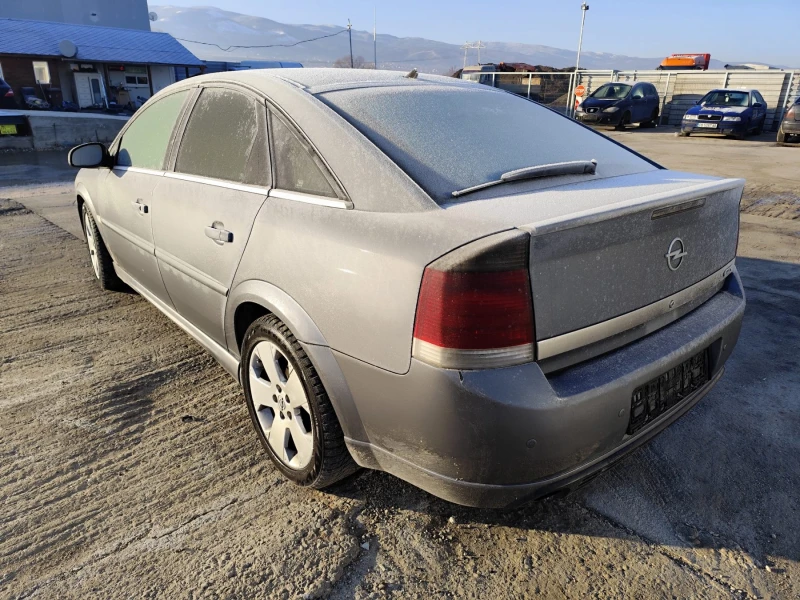 Opel Vectra 2.2, снимка 3 - Автомобили и джипове - 48495595