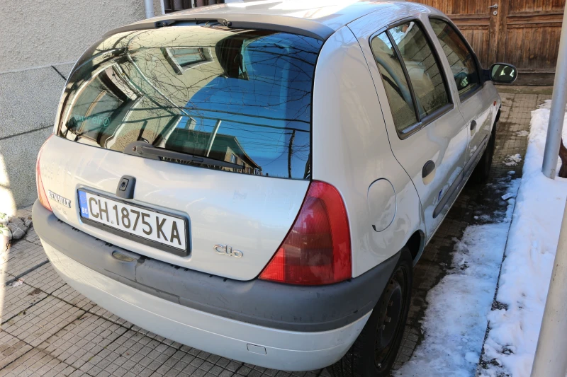 Renault Clio, снимка 8 - Автомобили и джипове - 48727251