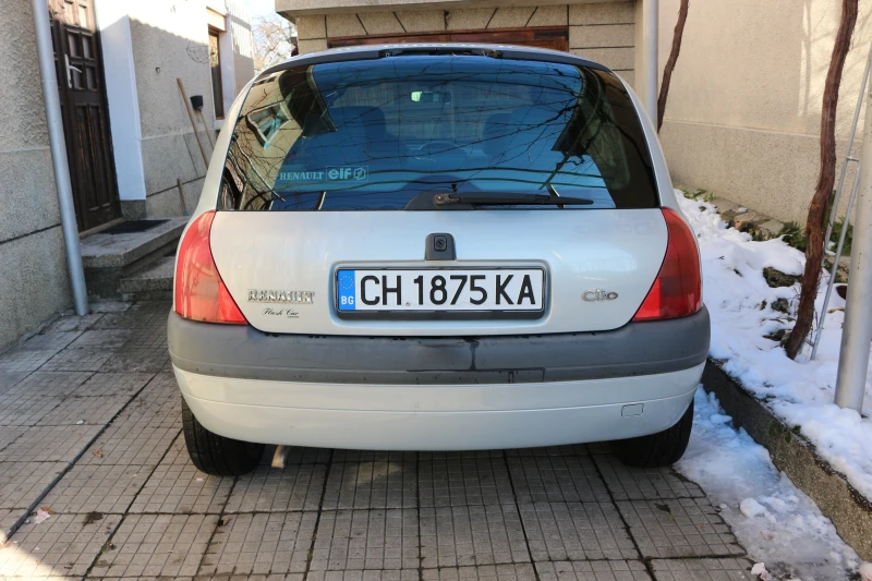 Renault Clio, снимка 6 - Автомобили и джипове - 48727251