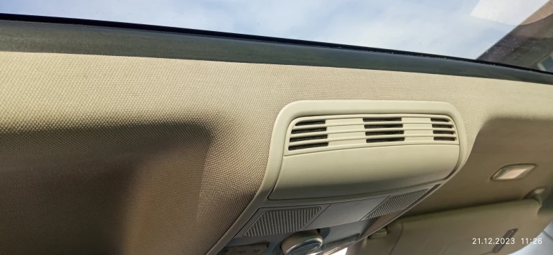 VW Golf Variant 4motion 1, 9 TDI, снимка 10 - Автомобили и джипове - 51264309