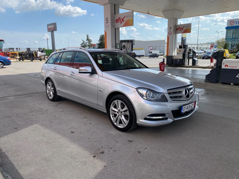 Mercedes-Benz C 200 AMG Facelift, снимка 2 - Автомобили и джипове - 50034907