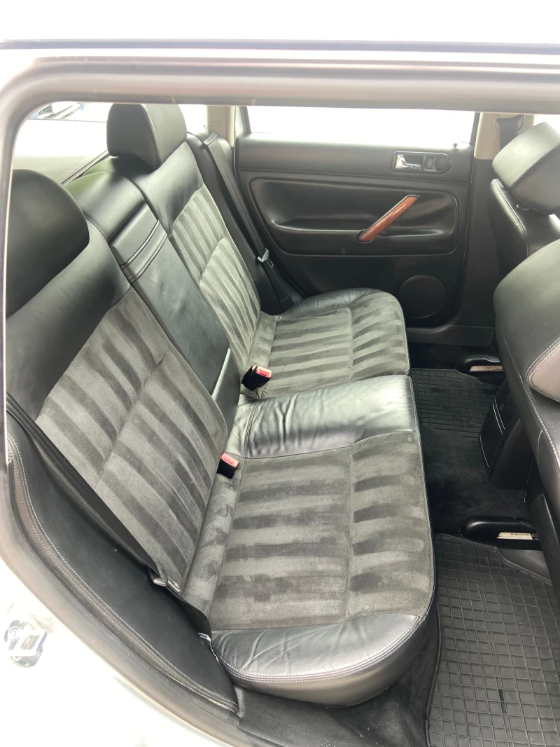VW Passat, снимка 10 - Автомобили и джипове - 52494047