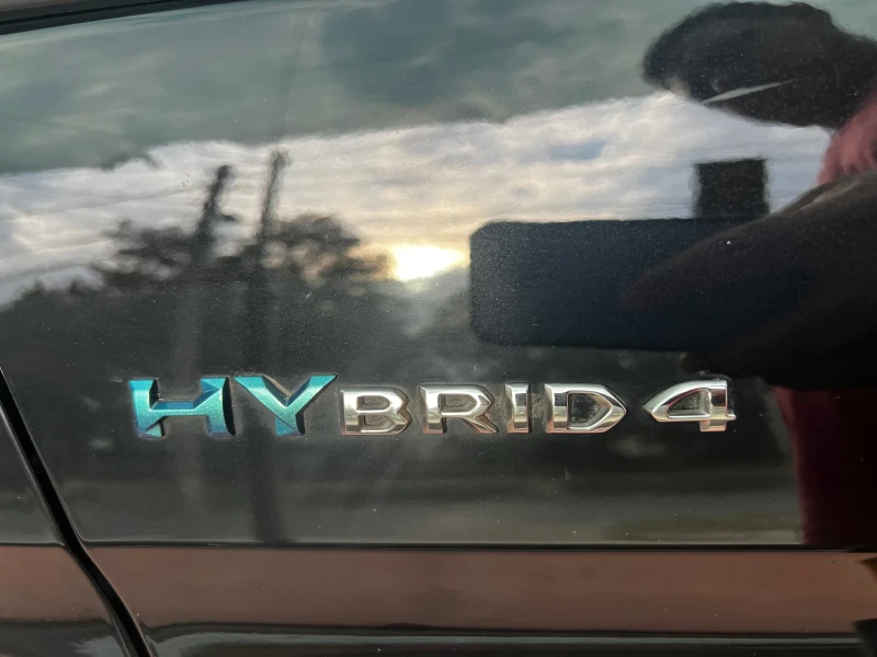 Peugeot 3008 GT 300к.с. 4х4 DISTRONIC FULL, снимка 15 - Автомобили и джипове - 51624878