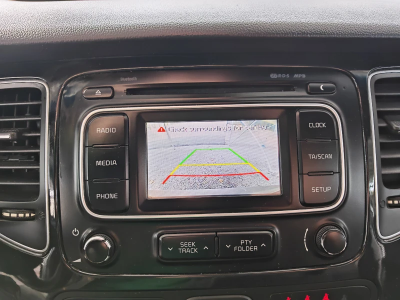 Kia Carens 1.7CRDI-АВТОМАТИК, снимка 17 - Автомобили и джипове - 52146328