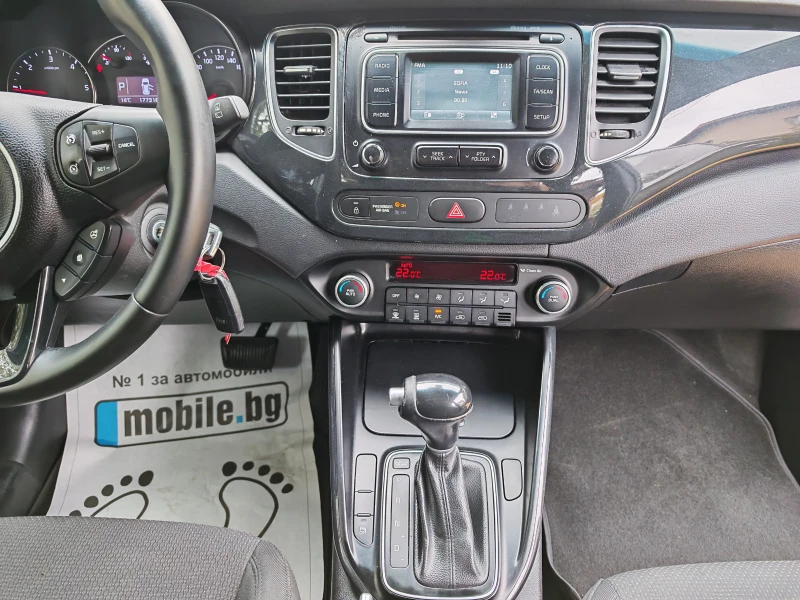 Kia Carens 1.7CRDI-АВТОМАТИК, снимка 11 - Автомобили и джипове - 52146328