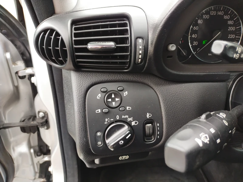 Mercedes-Benz C 320 ГАЗ!!!, снимка 14 - Автомобили и джипове - 52469446