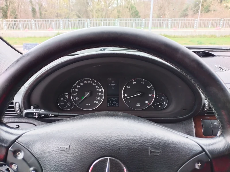 Mercedes-Benz C 320 ГАЗ!!!, снимка 11 - Автомобили и джипове - 52469446