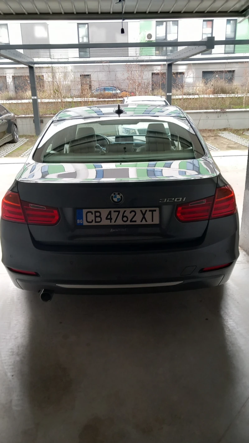 BMW 320 320i, снимка 4 - Автомобили и джипове - 52804883