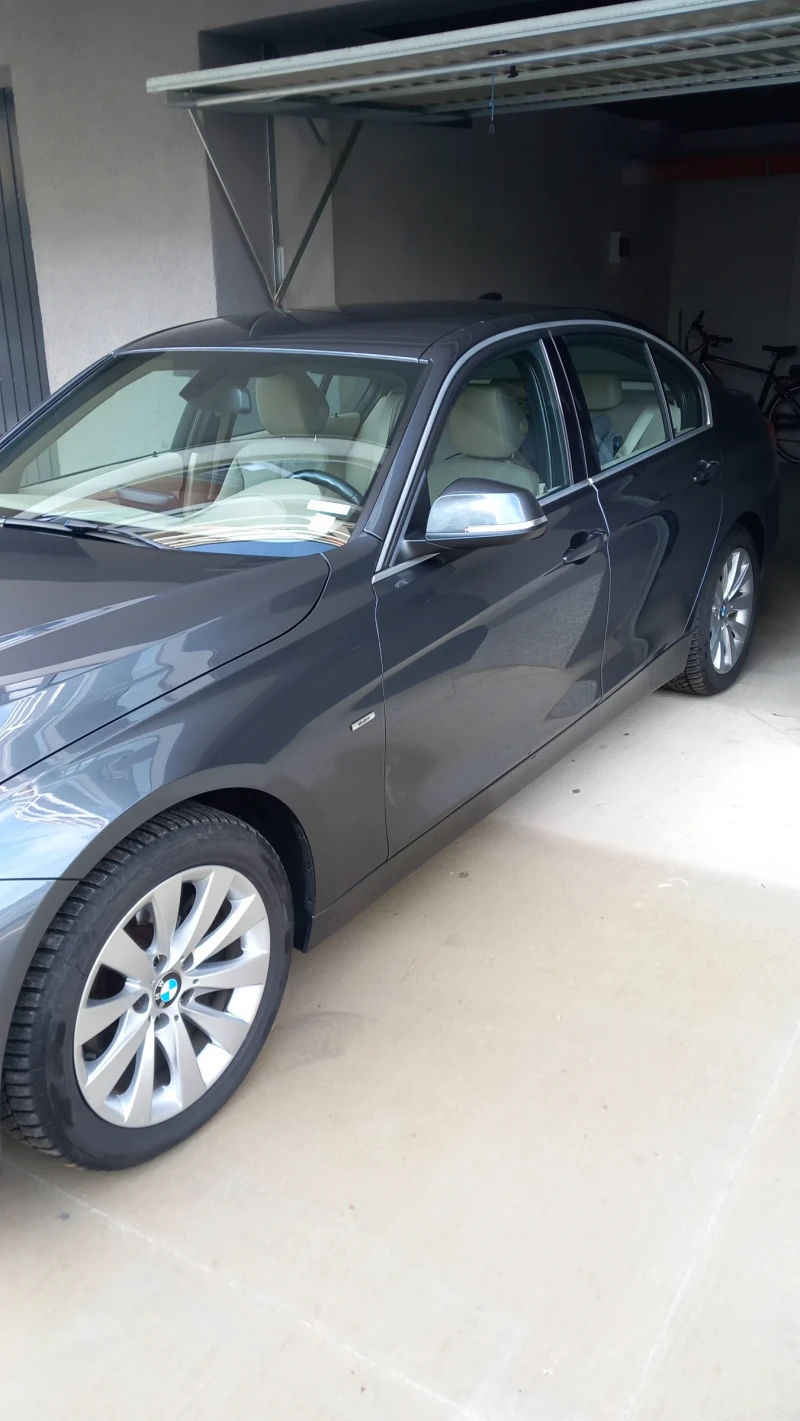 BMW 320 320i, снимка 3 - Автомобили и джипове - 52804883