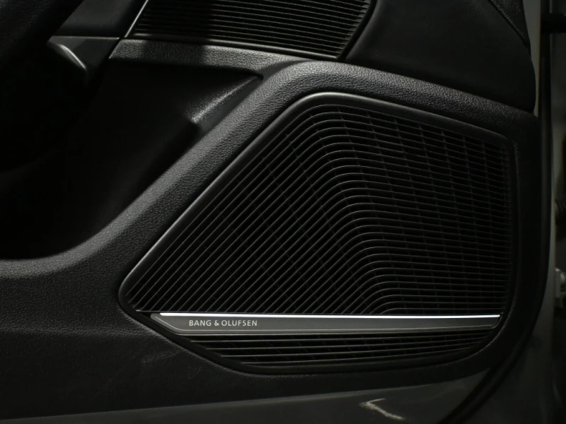 Audi A5 * Technik S Line* B&O* 360* ФИКСИРАНА ЦЕНА* , снимка 13 - Автомобили и джипове - 52866441