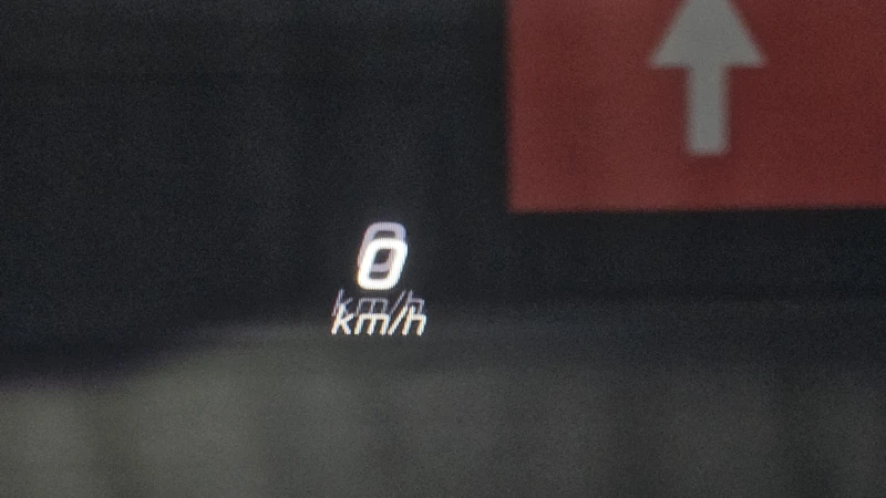 Mercedes-Benz C 220 COUPE/AMG/Пълна сервизна история !!!, снимка 17 - Автомобили и джипове - 53024143