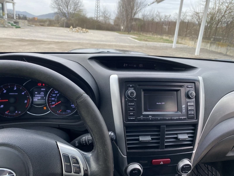 Subaru Forester, снимка 8 - Автомобили и джипове - 53119042