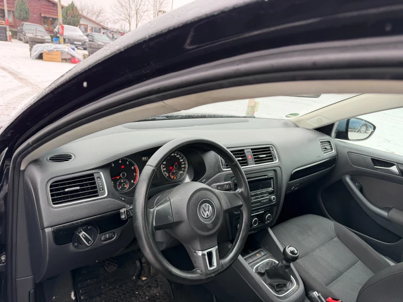 VW Jetta 1.2TSI EURO 5, снимка 11 - Автомобили и джипове - 53179401