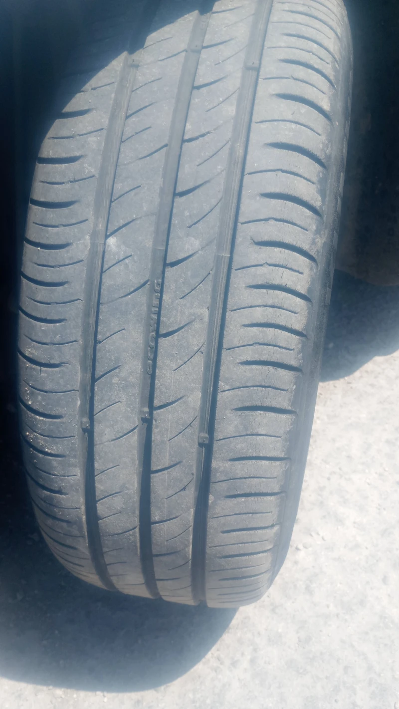 VW Touran, снимка 5 - Автомобили и джипове - 53181523